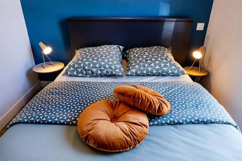 Lourde Center Apartment 3 Bed With Parking Lourdes
